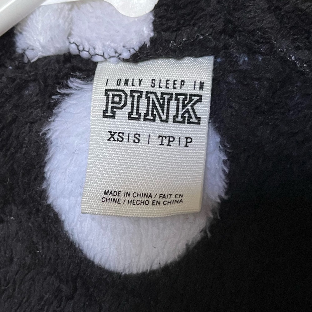 Victoria Secret PINK bathrobe - Picture 4 of 4